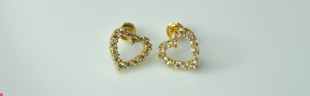 heart-earrings